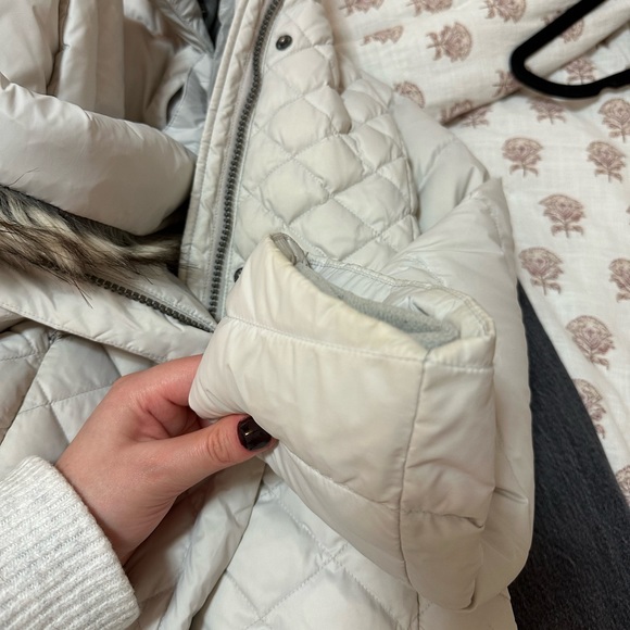 Eddie Bauer 2019 Alpendown Parka White Long Hooded Women's Size Small - Picture 16 of 16